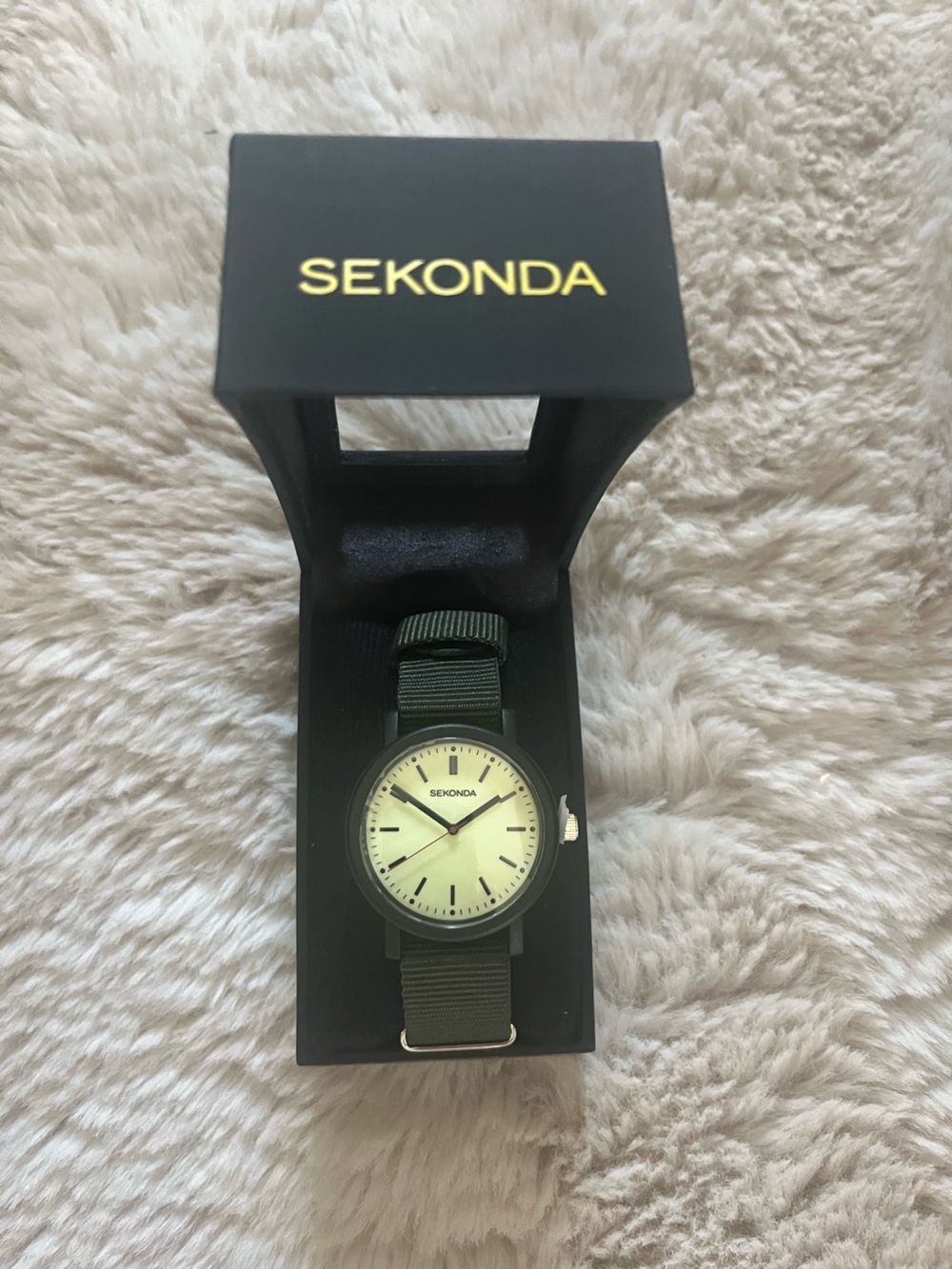 Sekonda NIB Unisex Glow in the Dark Watch Dark Green NATO Strap Casual Military